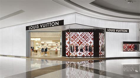 louis vuitton united arab emirates website|louis vuitton eau dxb.